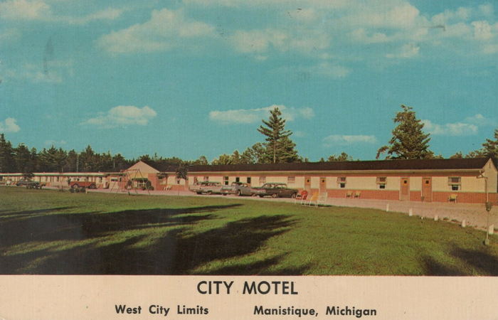 City Motel - Old Postcard (newer photo)